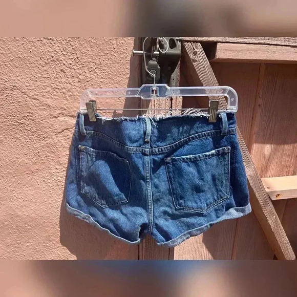 Frame Le Cutoff Denim Shorts - Picture 4 of 4